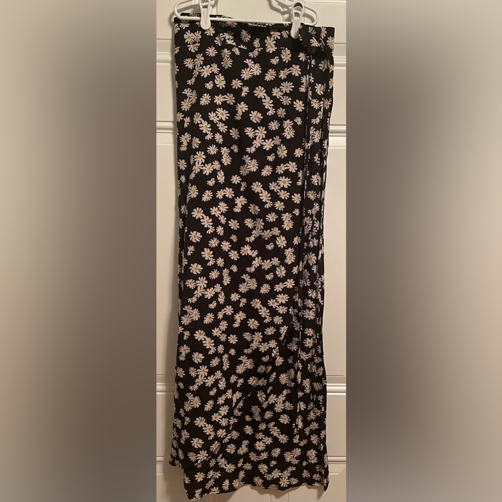 Wrap around skirt